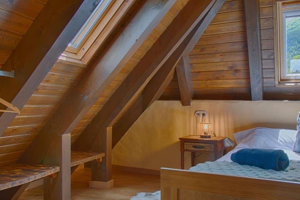 Apartament Saplan Real Estate Casa Izadi Bossòst Zewnętrze zdjęcie